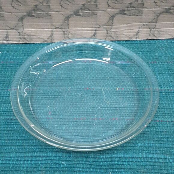 PYREX Clear Glass Pie Pan #209 Dish Plate 9" inch. - Picture 1 of 4